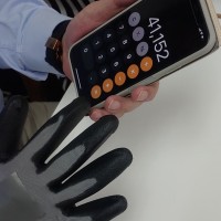 タッチパネル対応の作業用手袋